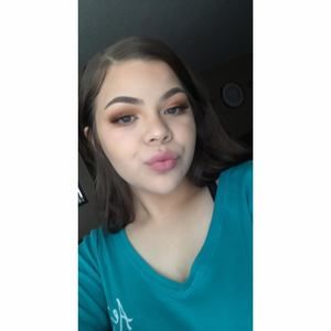 Meet your Posher, Janelle